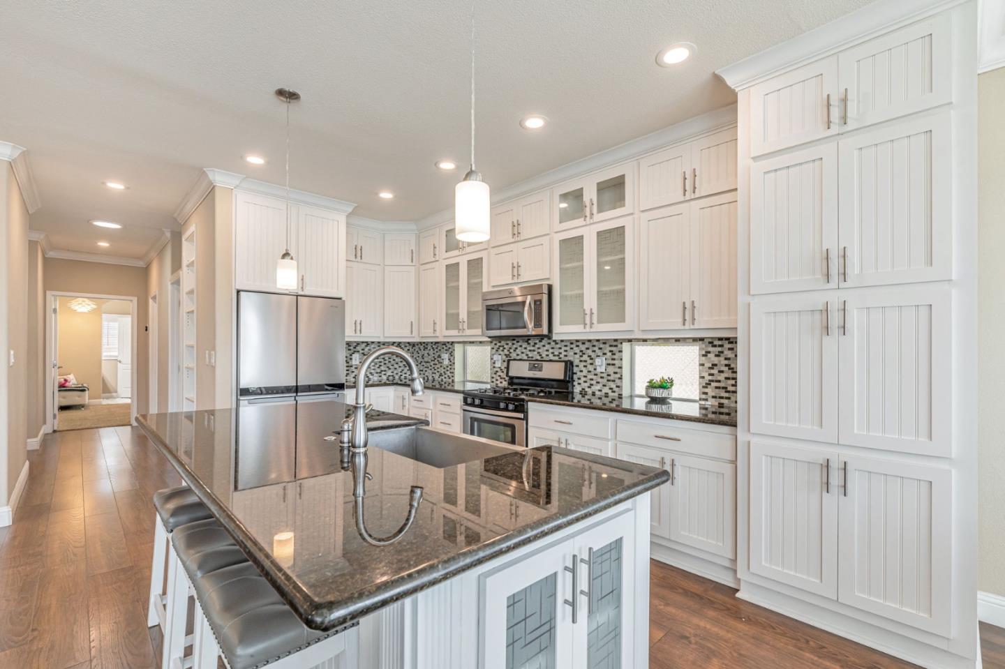 Detail Gallery Image 10 of 45 For 1085 Tasman Dr #759,  Sunnyvale,  CA 94089 - 3 Beds | 3 Baths