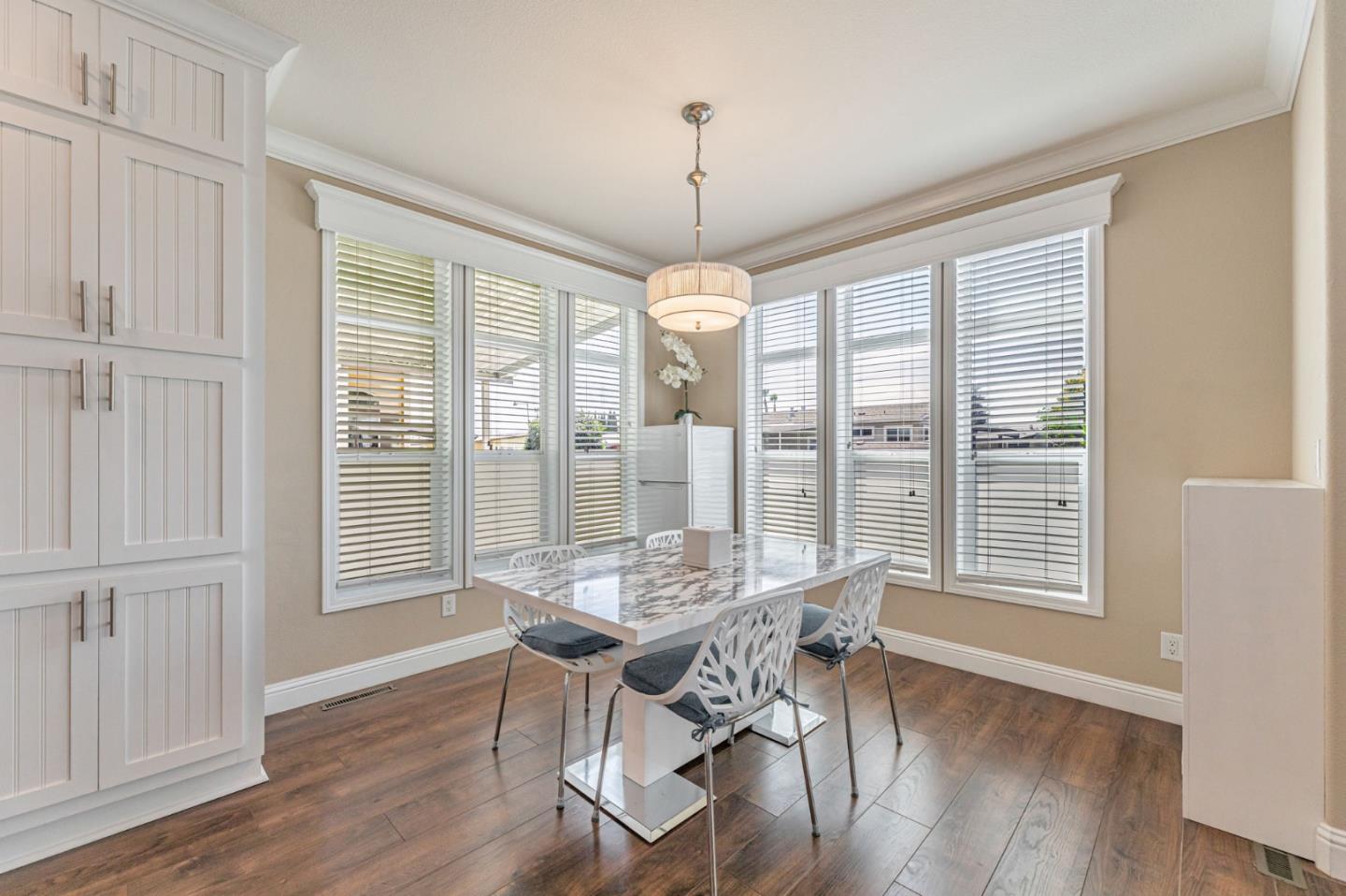 Detail Gallery Image 15 of 45 For 1085 Tasman Dr #759,  Sunnyvale,  CA 94089 - 3 Beds | 3 Baths
