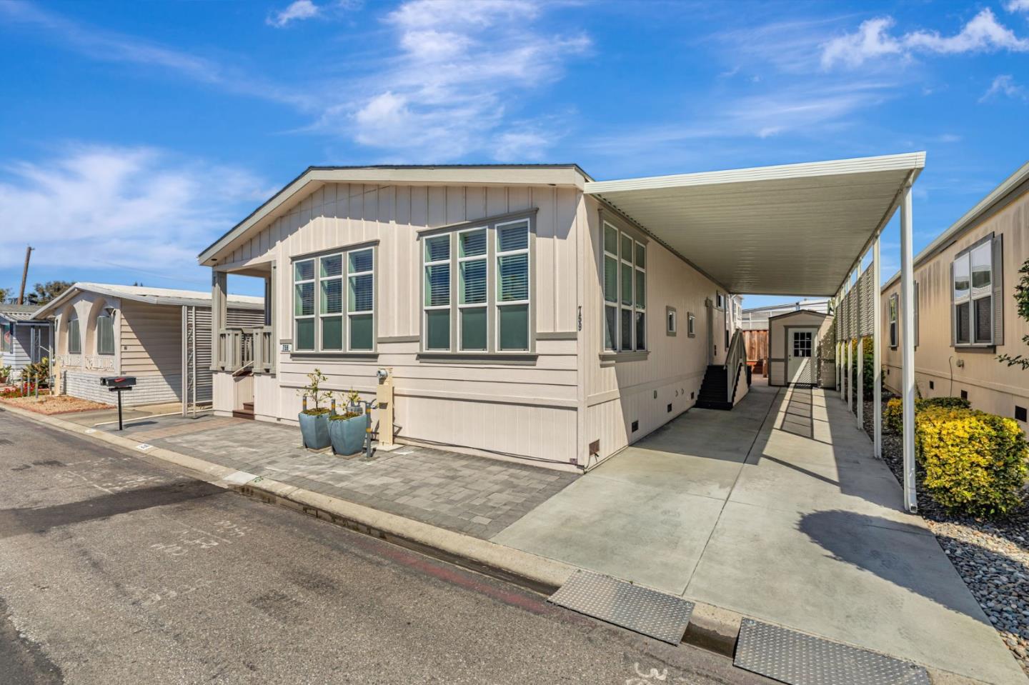 Detail Gallery Image 3 of 45 For 1085 Tasman Dr #759,  Sunnyvale,  CA 94089 - 3 Beds | 3 Baths