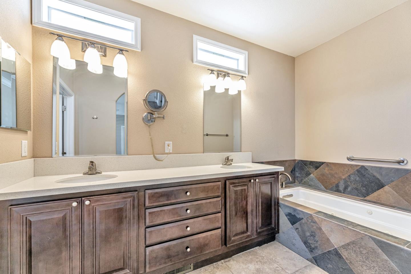 Detail Gallery Image 32 of 45 For 1085 Tasman Dr #759,  Sunnyvale,  CA 94089 - 3 Beds | 3 Baths