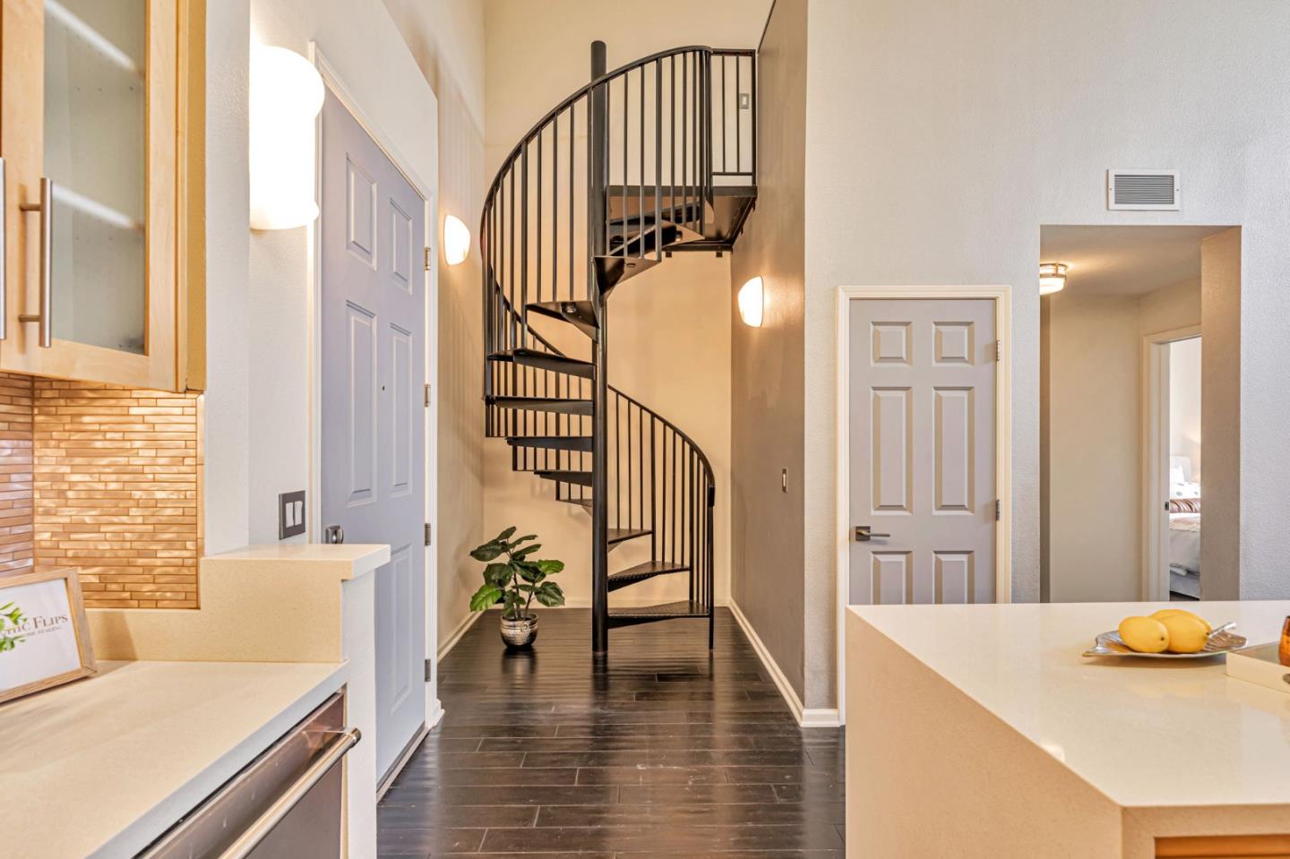 Detail Gallery Image 11 of 32 For 800 N 8th St #311,  San Jose,  CA 95112 - 2 Beds | 2 Baths