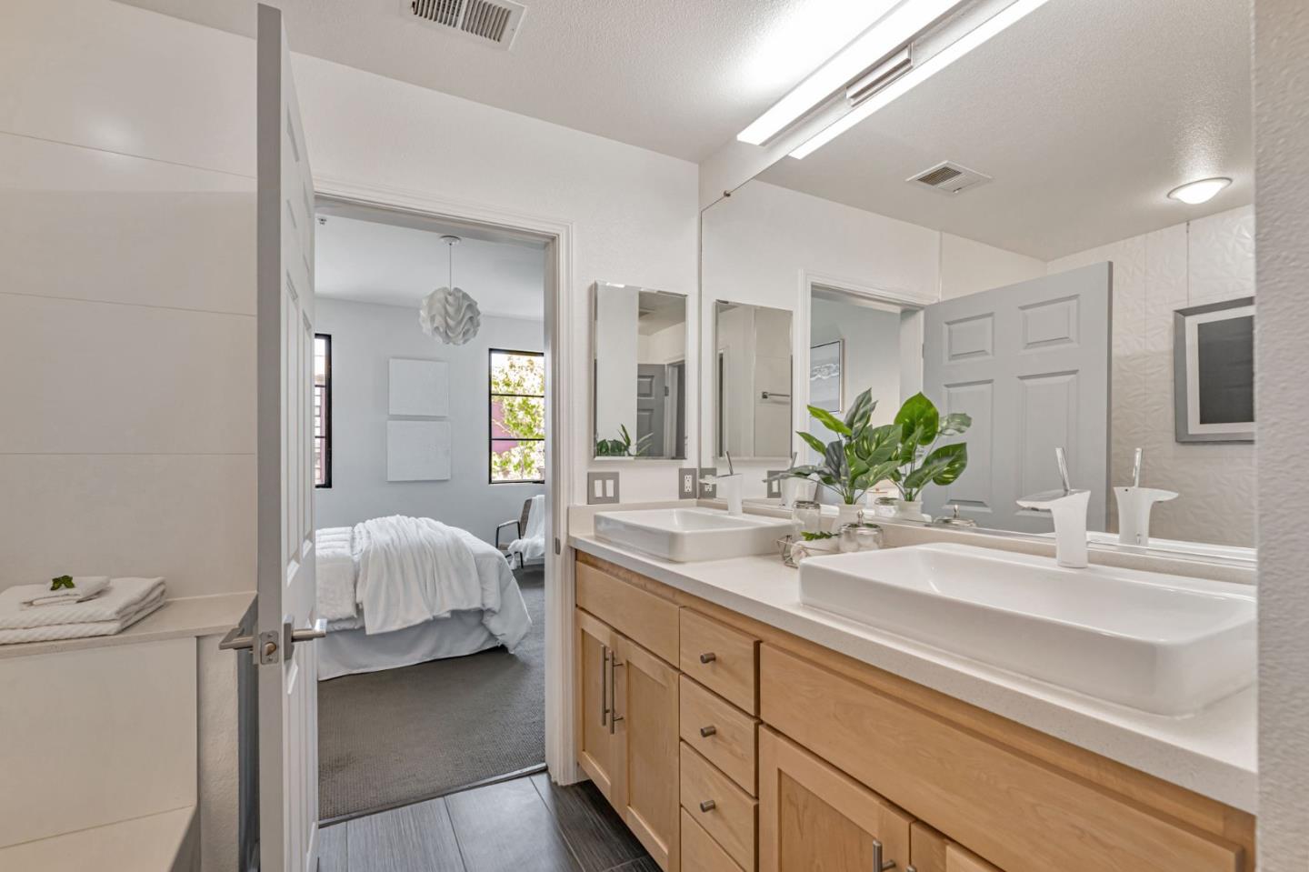 Detail Gallery Image 23 of 32 For 800 N 8th St #311,  San Jose,  CA 95112 - 2 Beds | 2 Baths