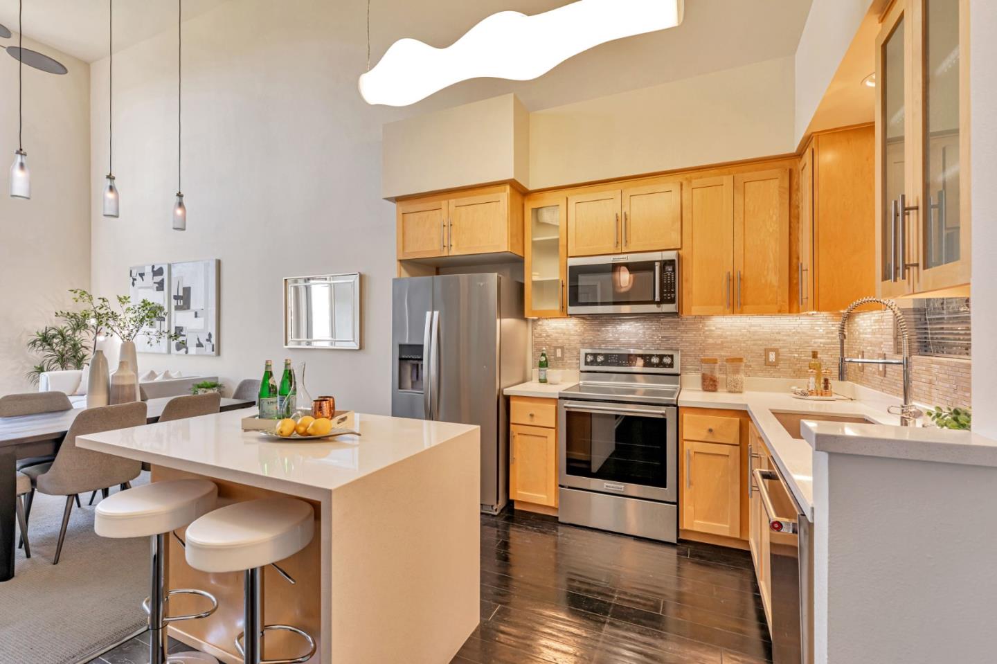 Detail Gallery Image 5 of 32 For 800 N 8th St #311,  San Jose,  CA 95112 - 2 Beds | 2 Baths