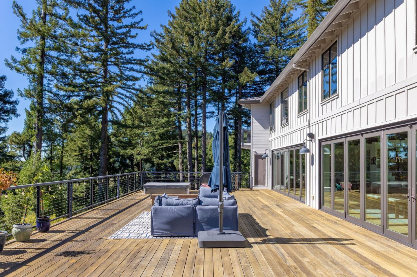 Detail Gallery Image 17 of 29 For 220 Ware Rd, Woodside,  CA 94062 - 7 Beds | 5/2 Baths