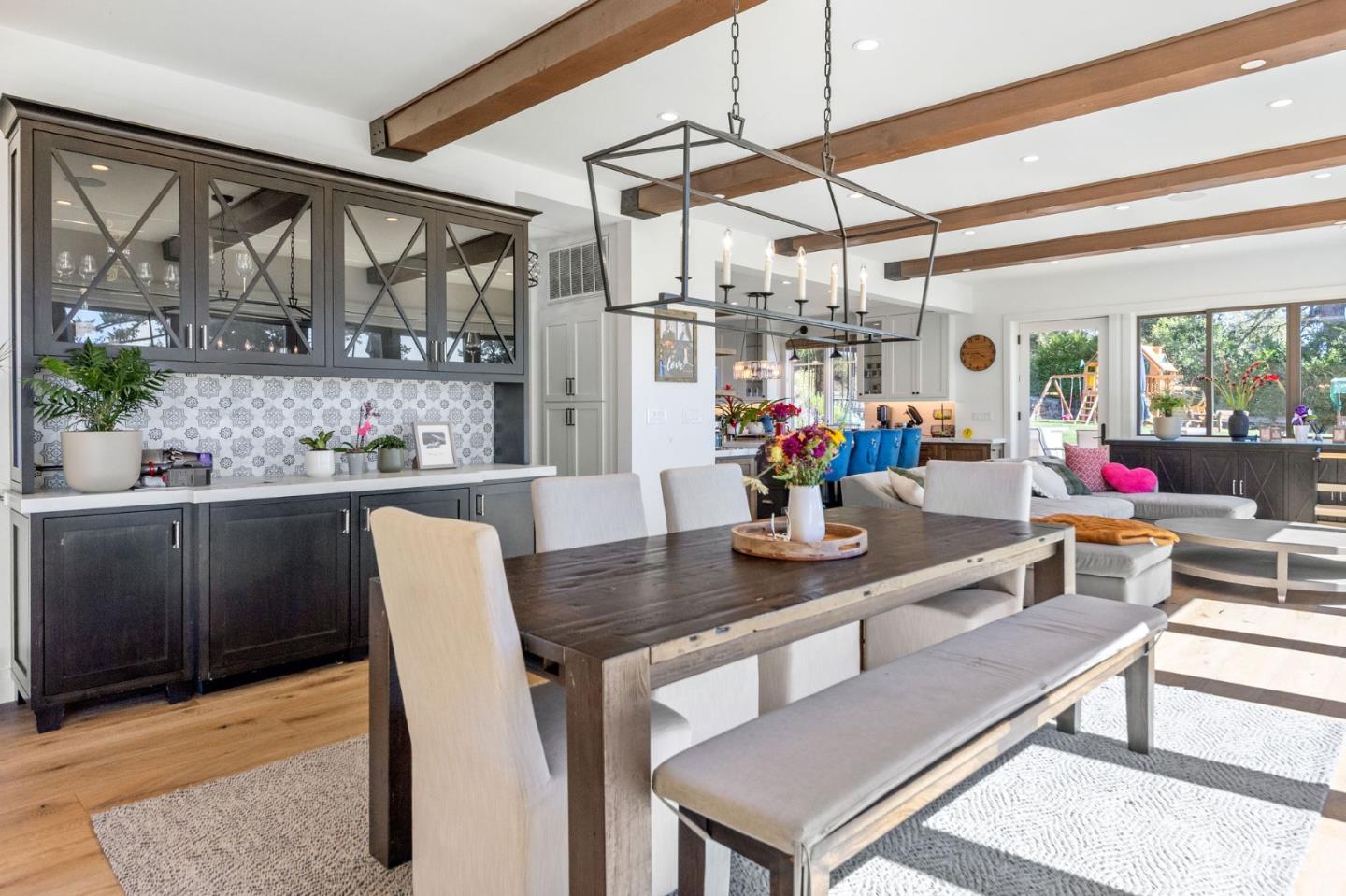 Detail Gallery Image 5 of 29 For 220 Ware Rd, Woodside,  CA 94062 - 7 Beds | 5/2 Baths