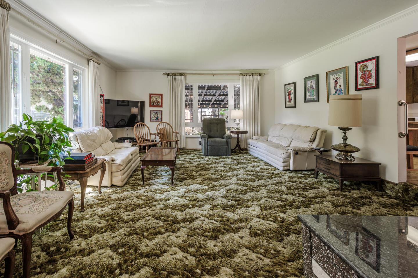 Detail Gallery Image 3 of 31 For 591 16th Ave, Menlo Park,  CA 94025 - 4 Beds | 2 Baths