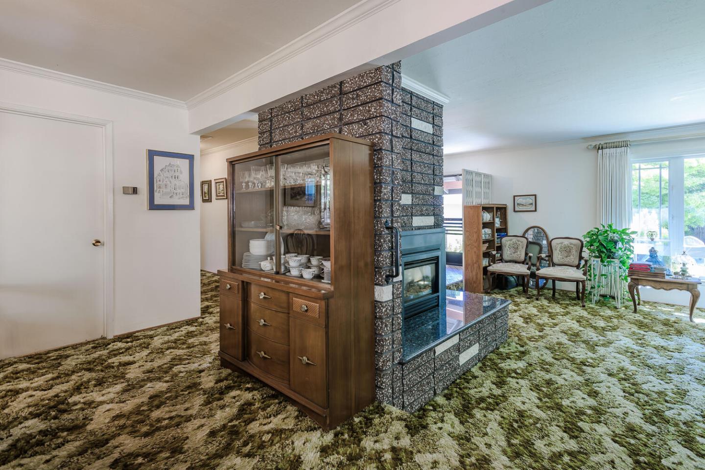 Detail Gallery Image 9 of 31 For 591 16th Ave, Menlo Park,  CA 94025 - 4 Beds | 2 Baths