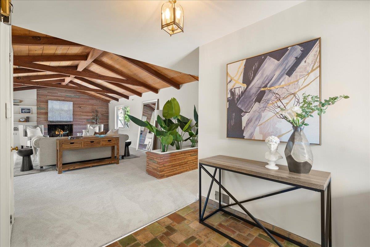 Detail Gallery Image 7 of 35 For 20211 Argonaut Dr, Saratoga,  CA 95070 - 3 Beds | 2 Baths
