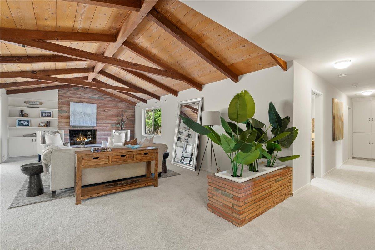 Detail Gallery Image 8 of 35 For 20211 Argonaut Dr, Saratoga,  CA 95070 - 3 Beds | 2 Baths