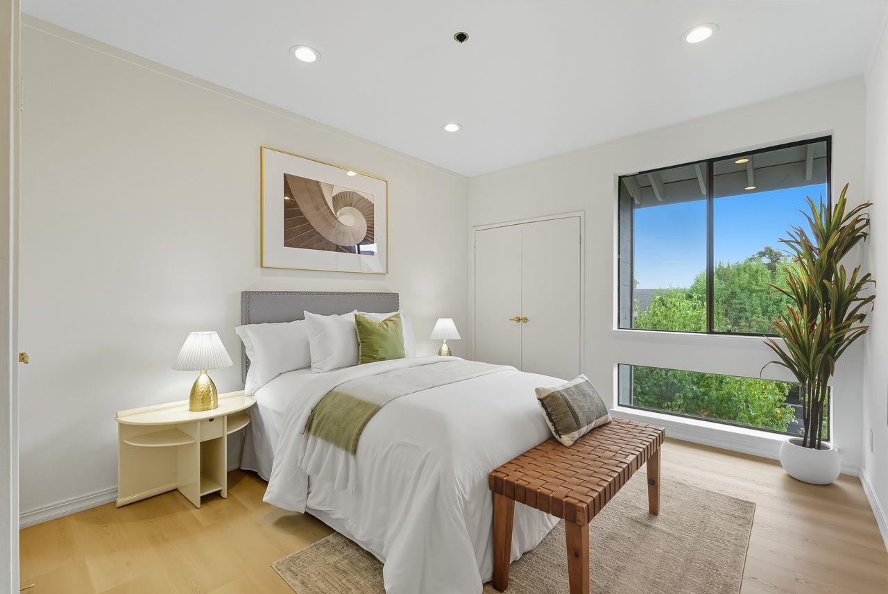 Detail Gallery Image 15 of 34 For 22330 Homestead Rd #307,  Cupertino,  CA 95014 - 2 Beds | 2 Baths