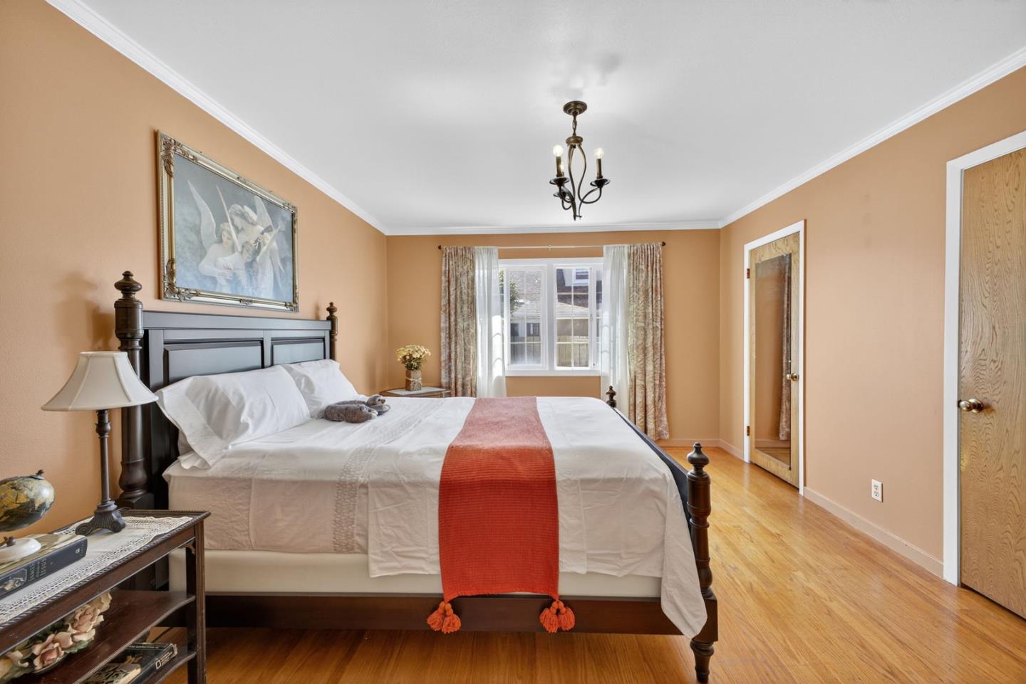 Detail Gallery Image 19 of 37 For 215 Prague St, San Mateo,  CA 94401 - 3 Beds | 1/1 Baths