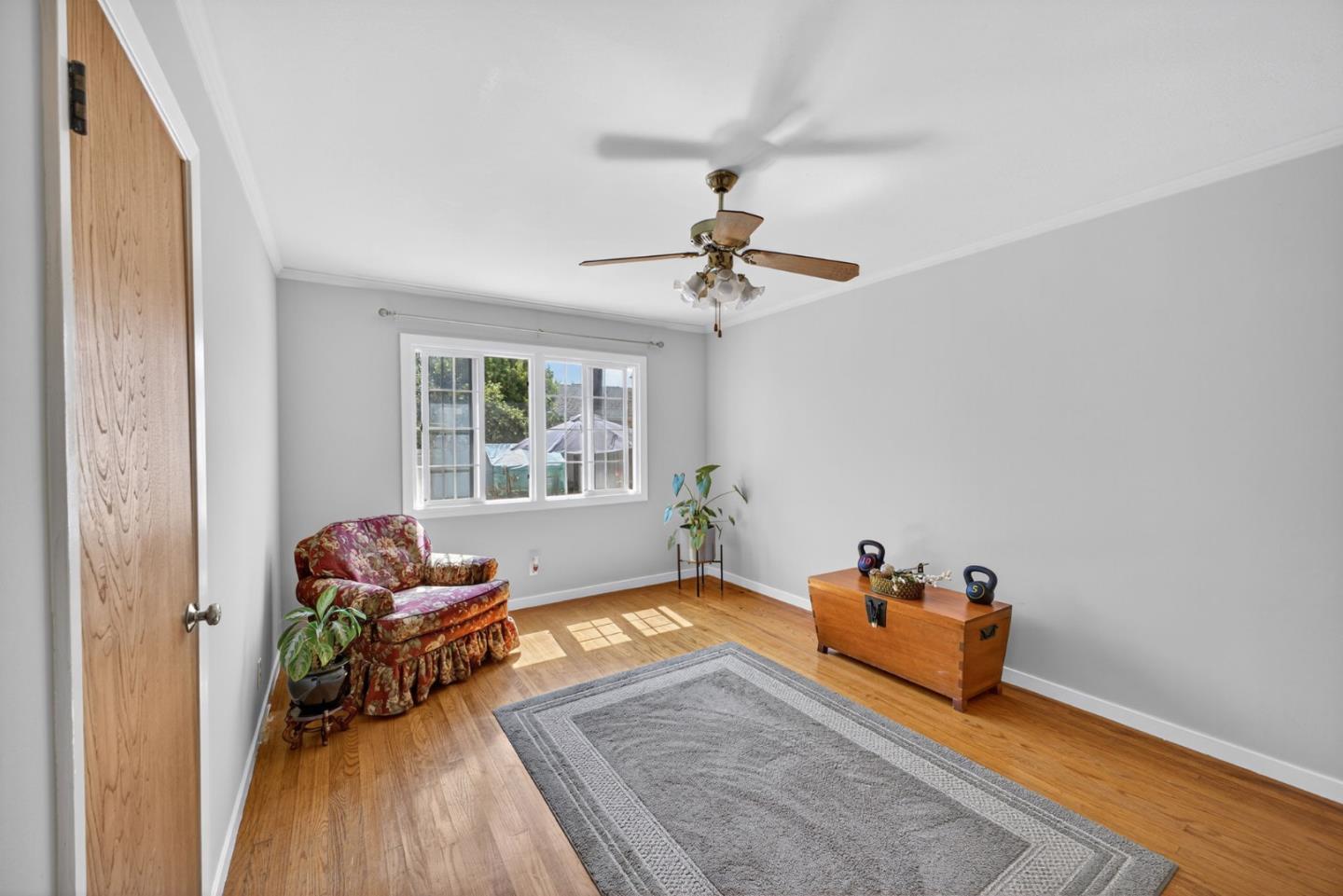 Detail Gallery Image 24 of 37 For 215 Prague St, San Mateo,  CA 94401 - 3 Beds | 1/1 Baths