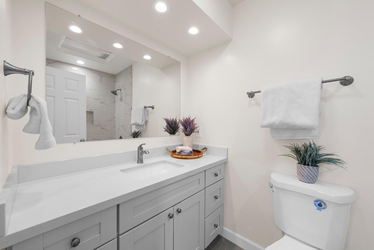 Detail Gallery Image 31 of 95 For 1567 Lago St, San Mateo,  CA 94403 - – Beds | – Baths