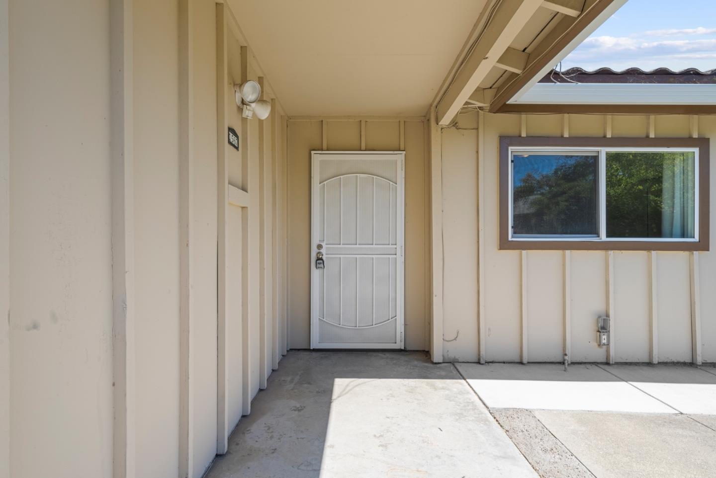 Detail Gallery Image 6 of 95 For 1567 Lago St, San Mateo,  CA 94403 - – Beds | – Baths