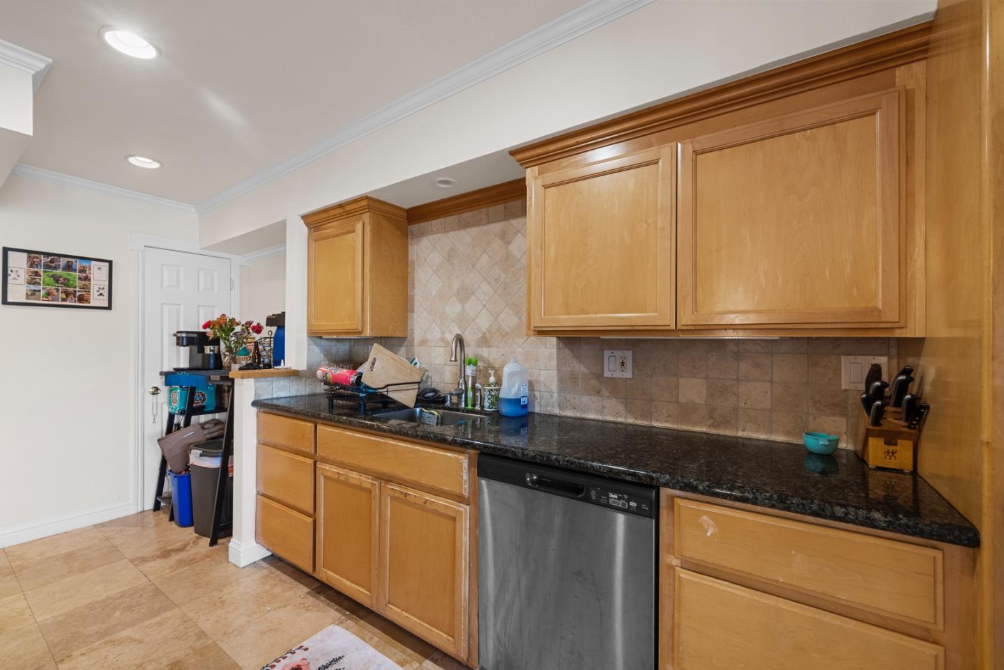 Detail Gallery Image 68 of 95 For 1567 Lago St, San Mateo,  CA 94403 - – Beds | – Baths