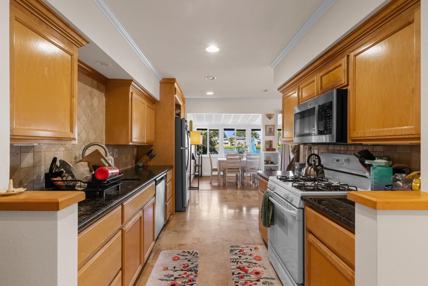 Detail Gallery Image 70 of 95 For 1567 Lago St, San Mateo,  CA 94403 - – Beds | – Baths