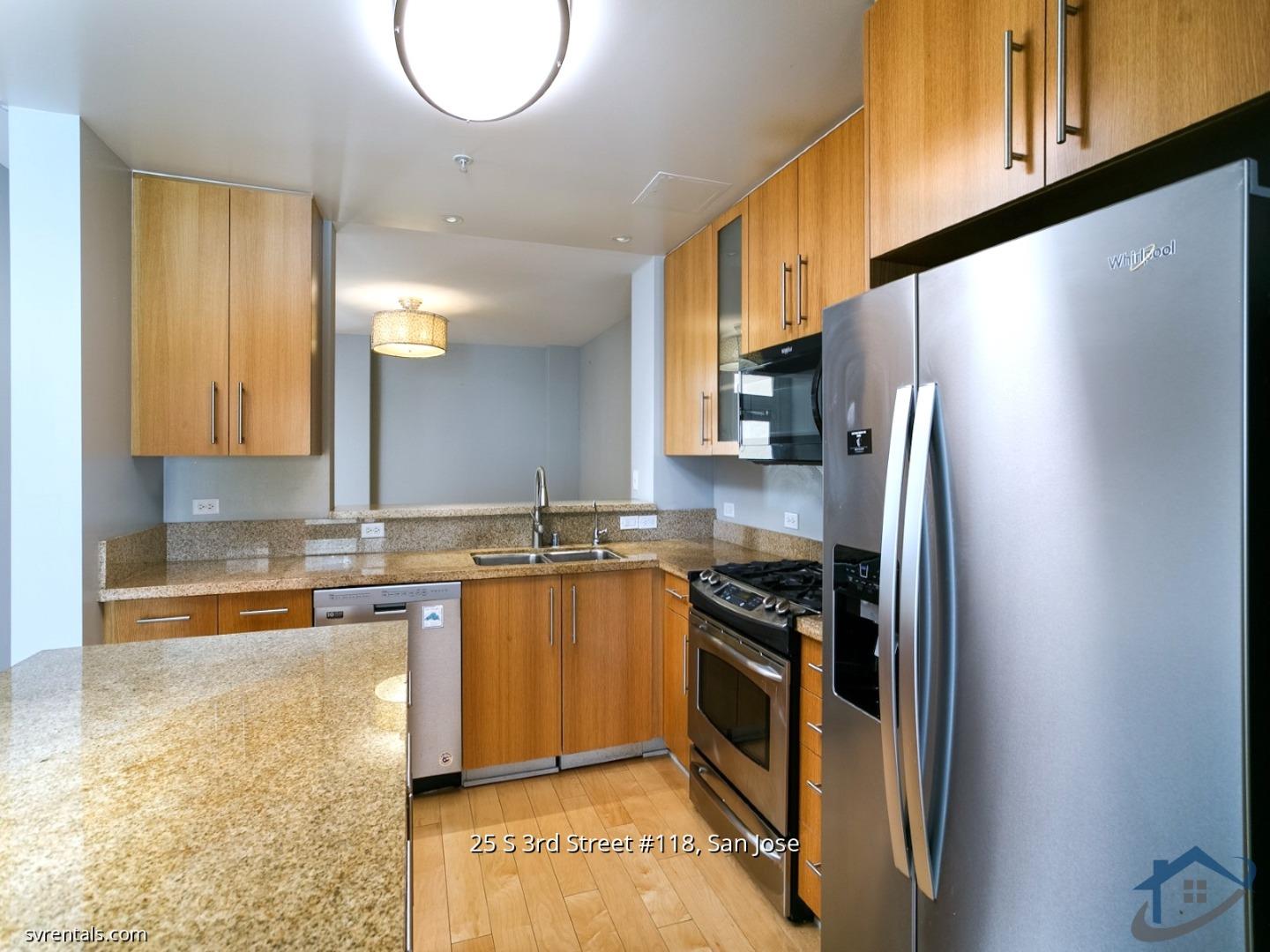 Detail Gallery Image 10 of 14 For 25 S 3rd St #118,  San Jose,  CA 95113 - 3 Beds | 3 Baths
