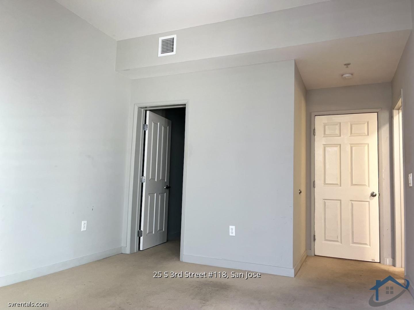 Detail Gallery Image 4 of 14 For 25 S 3rd St #118,  San Jose,  CA 95113 - 3 Beds | 3 Baths