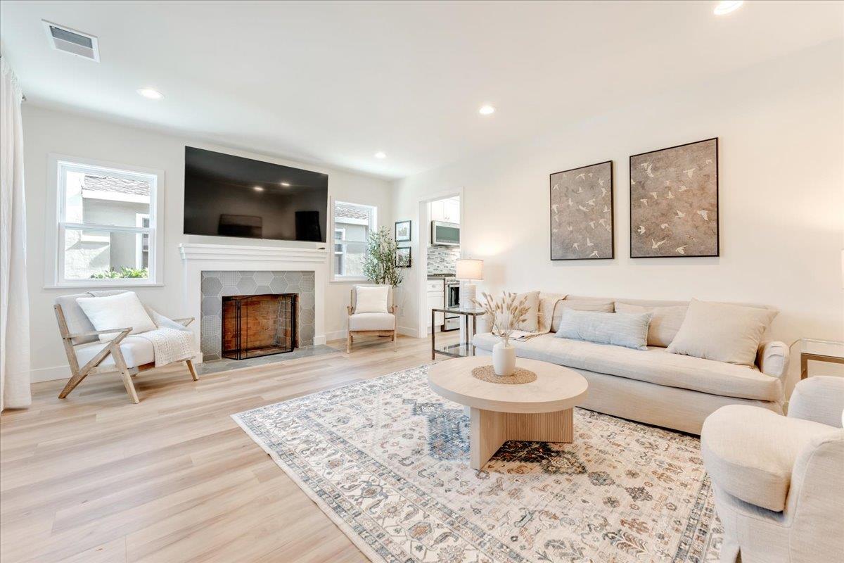 Detail Gallery Image 19 of 44 For 655 N 5th St, San Jose,  CA 95112 - 3 Beds | 2 Baths