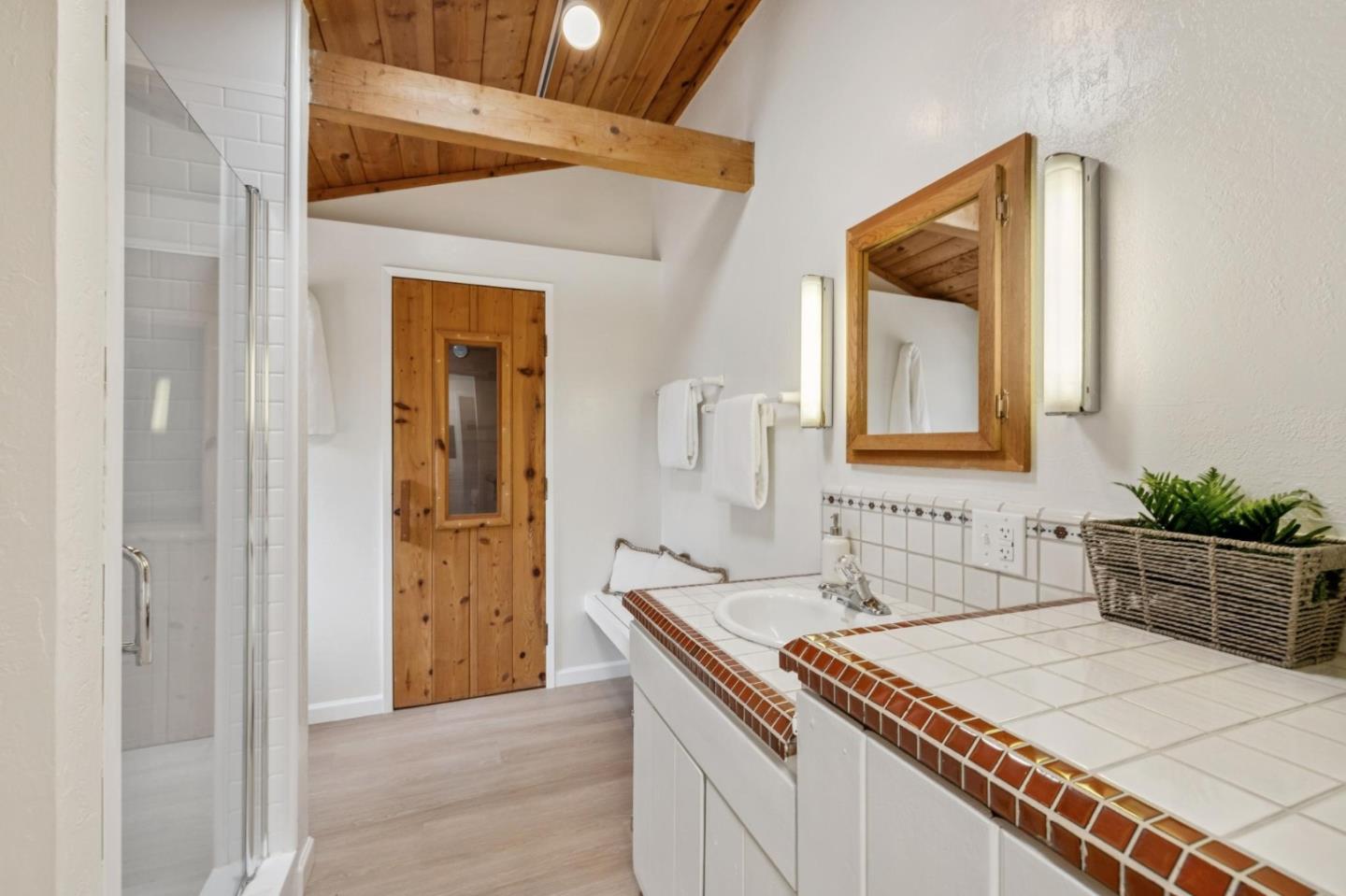 Detail Gallery Image 25 of 44 For 279 N Lake St, Moss Beach,  CA 94038 - 2 Beds | 2 Baths