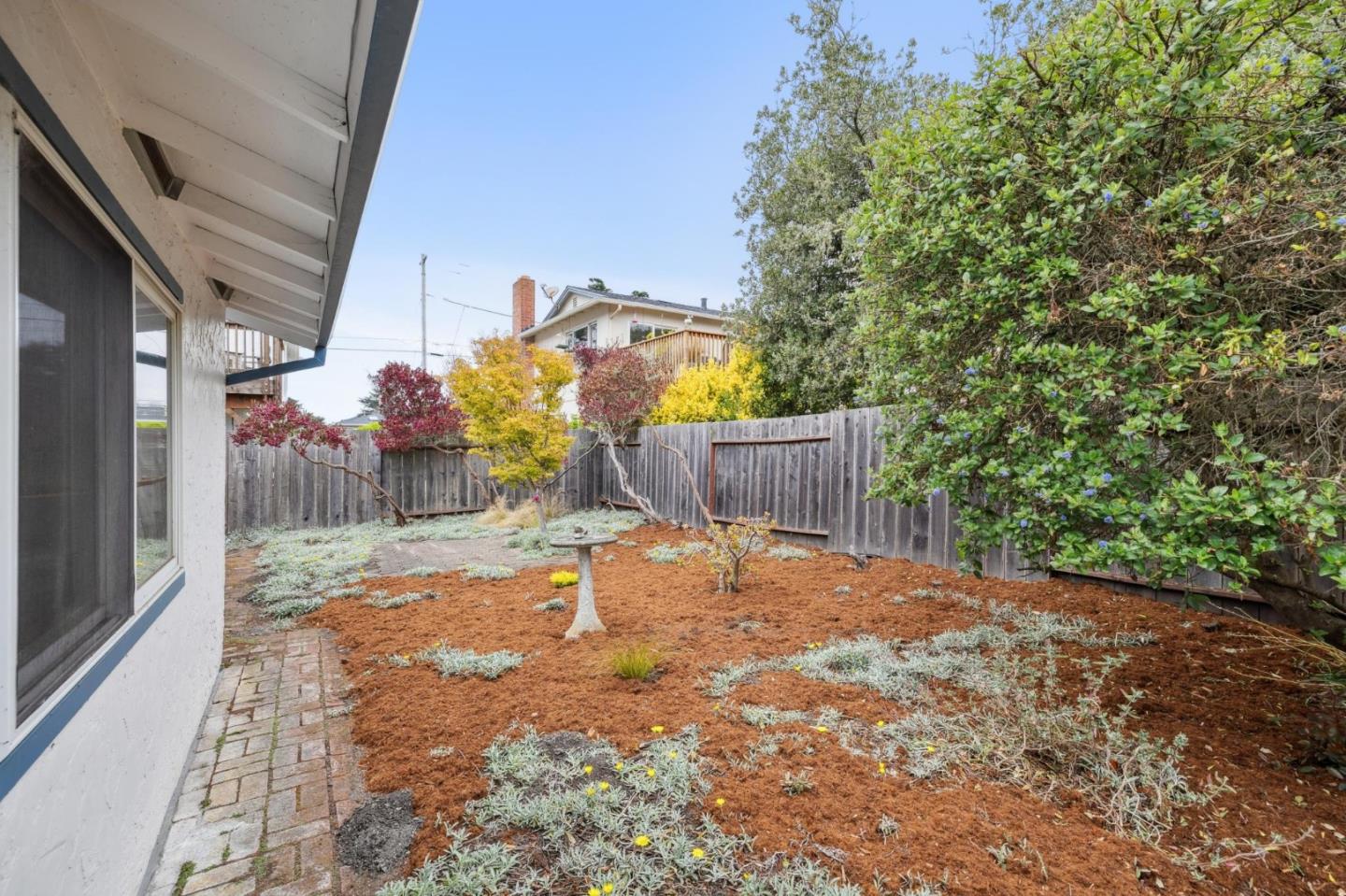 Detail Gallery Image 31 of 44 For 279 N Lake St, Moss Beach,  CA 94038 - 2 Beds | 2 Baths