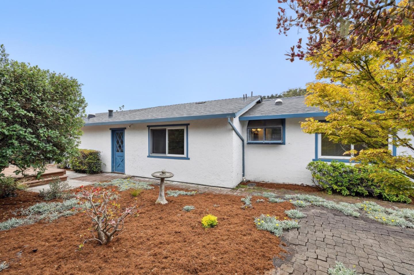 Detail Gallery Image 33 of 44 For 279 N Lake St, Moss Beach,  CA 94038 - 2 Beds | 2 Baths