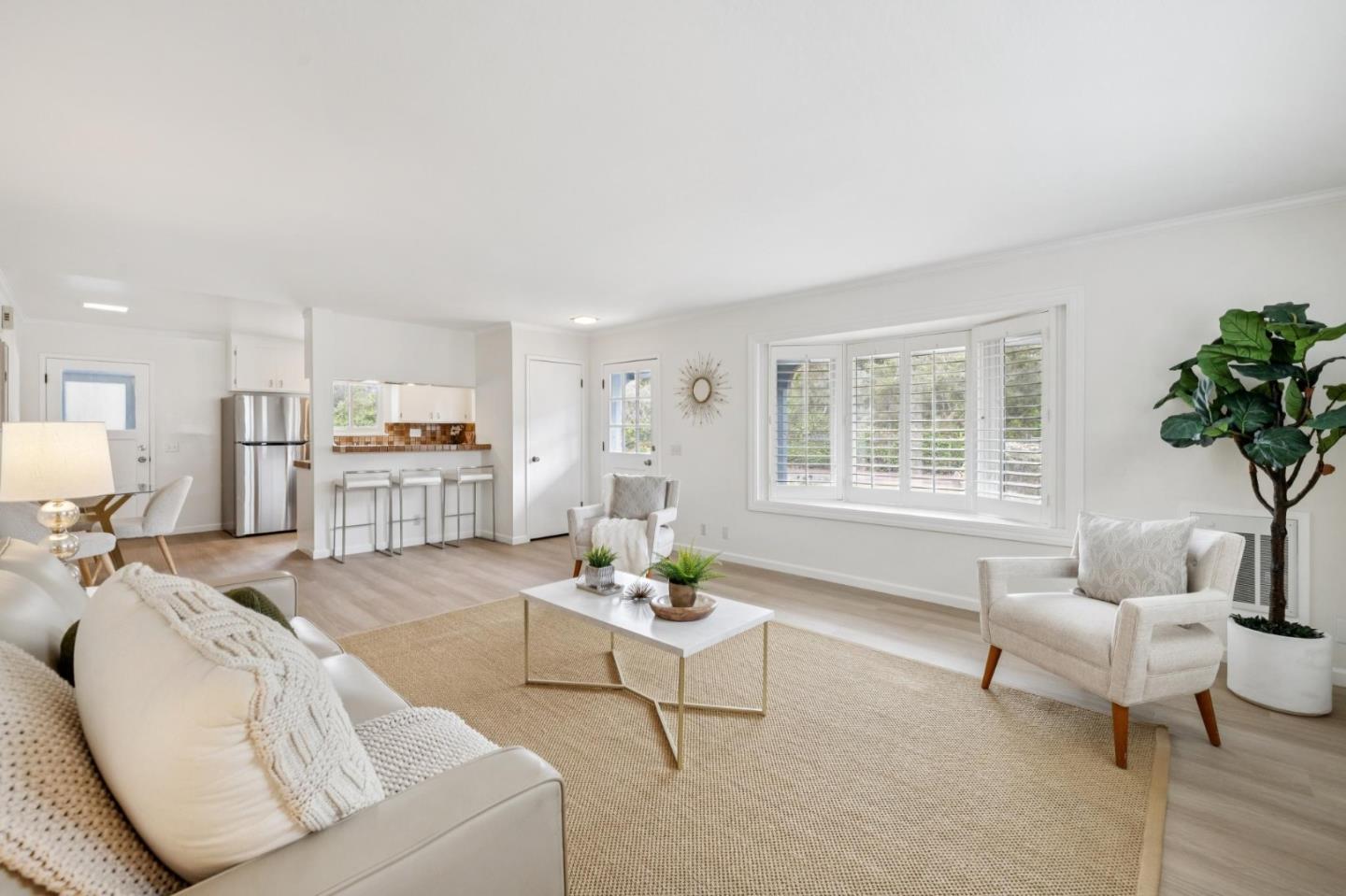 Detail Gallery Image 6 of 44 For 279 N Lake St, Moss Beach,  CA 94038 - 2 Beds | 2 Baths