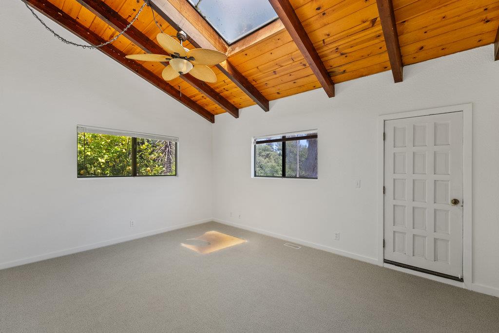 Detail Gallery Image 10 of 42 For 1239 La Madrona Dr, Santa Cruz,  CA 95060 - 4 Beds | 3 Baths