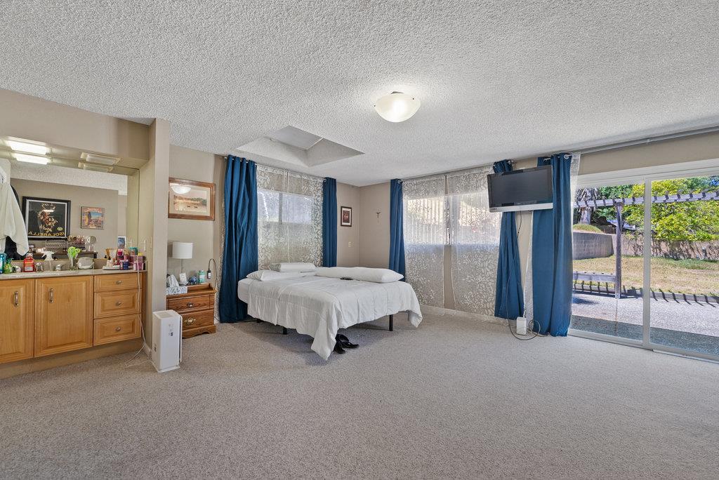 Detail Gallery Image 18 of 42 For 1239 La Madrona Dr, Santa Cruz,  CA 95060 - 4 Beds | 3 Baths