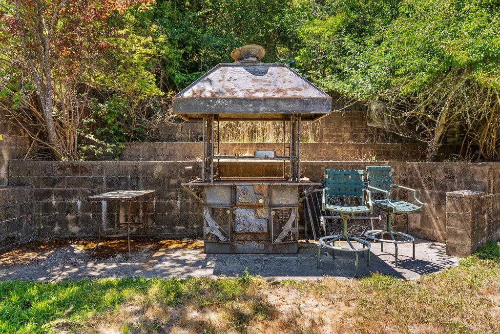 Detail Gallery Image 32 of 42 For 1239 La Madrona Dr, Santa Cruz,  CA 95060 - 4 Beds | 3 Baths