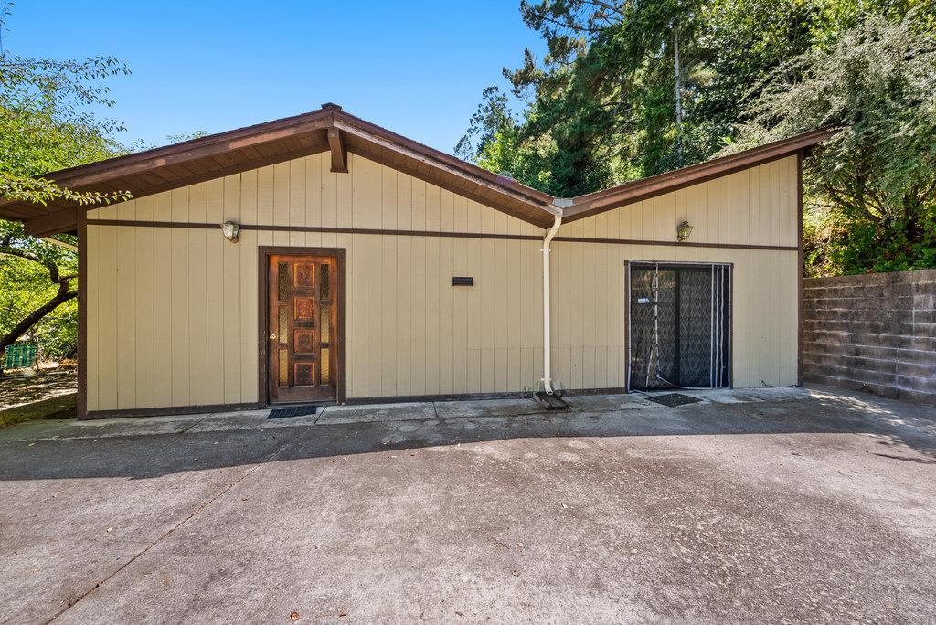 Detail Gallery Image 34 of 42 For 1239 La Madrona Dr, Santa Cruz,  CA 95060 - 4 Beds | 3 Baths