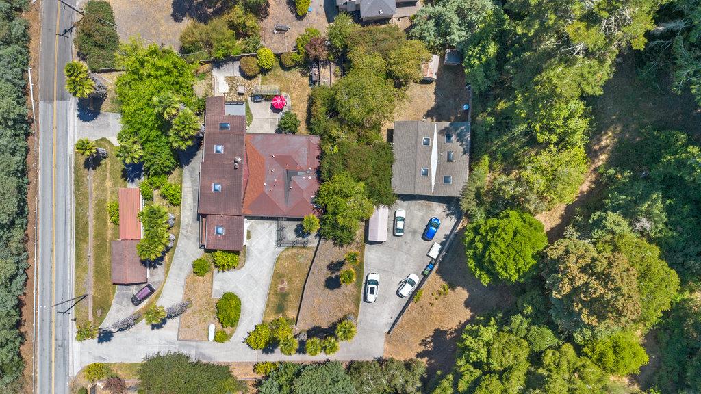 Detail Gallery Image 38 of 42 For 1239 La Madrona Dr, Santa Cruz,  CA 95060 - 4 Beds | 3 Baths