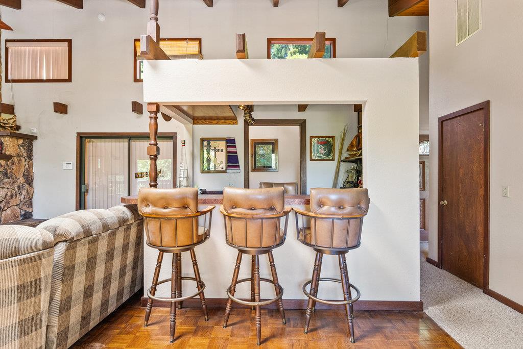 Detail Gallery Image 8 of 42 For 1239 La Madrona Dr, Santa Cruz,  CA 95060 - 4 Beds | 3 Baths