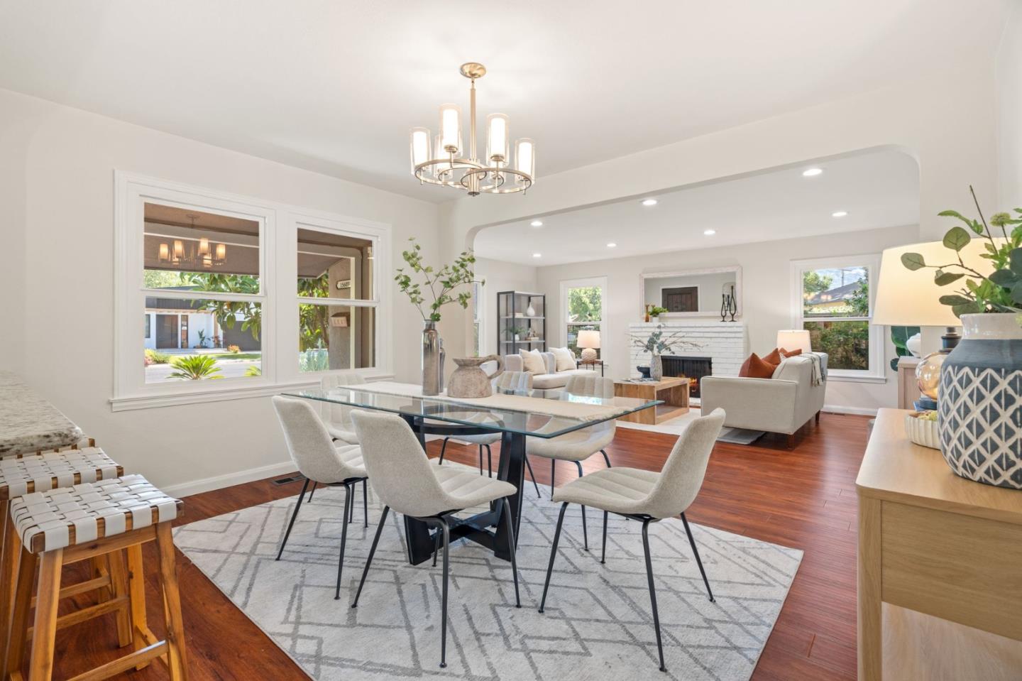 Detail Gallery Image 11 of 39 For 15603 Benedict Ln, Los Gatos,  CA 95032 - 3 Beds | 2/1 Baths