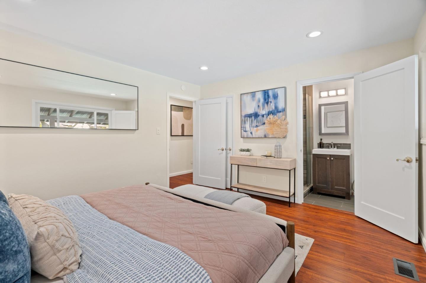 Detail Gallery Image 18 of 39 For 15603 Benedict Ln, Los Gatos,  CA 95032 - 3 Beds | 2/1 Baths