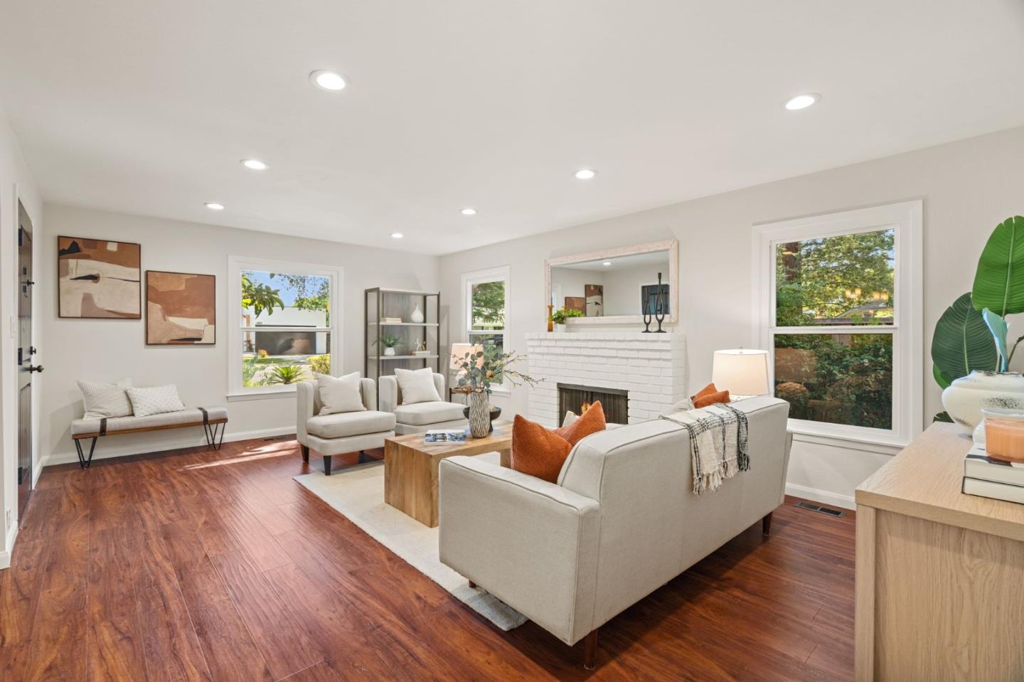 Detail Gallery Image 7 of 39 For 15603 Benedict Ln, Los Gatos,  CA 95032 - 3 Beds | 2/1 Baths