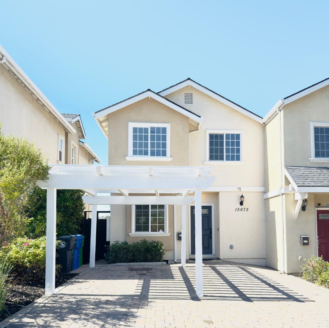 Detail Gallery Image 1 of 40 For 15675 Liberty St, San Leandro,  CA 94578 - 3 Beds | 2/1 Baths