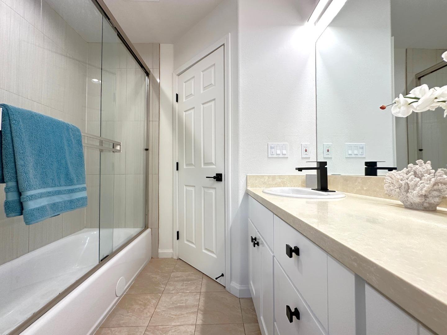 Detail Gallery Image 34 of 40 For 15675 Liberty St, San Leandro,  CA 94578 - 3 Beds | 2/1 Baths