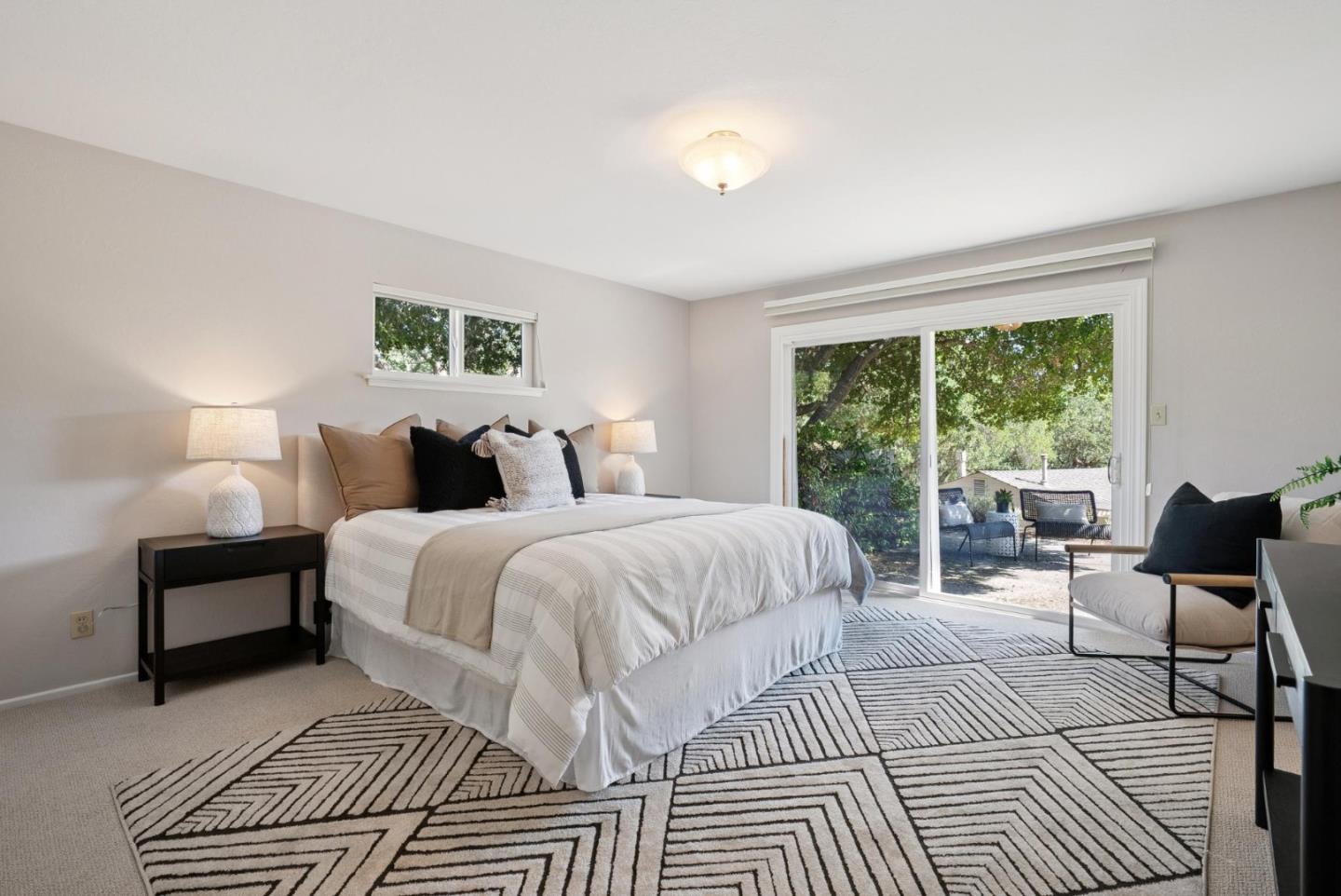 Detail Gallery Image 15 of 43 For 20 Bear Gulch Dr, Portola Valley,  CA 94028 - 4 Beds | 3 Baths
