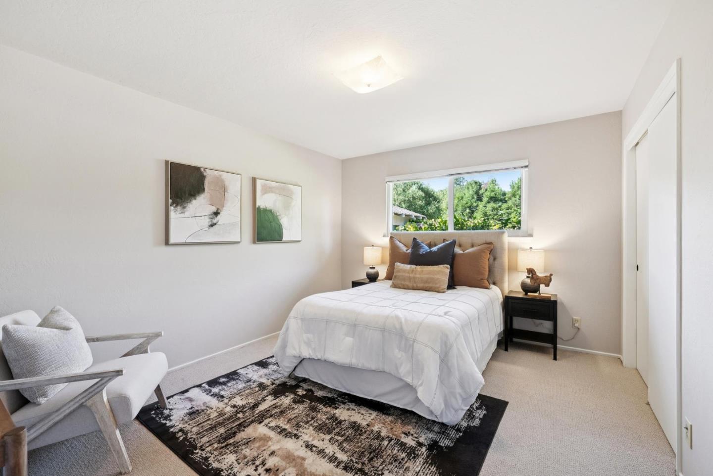 Detail Gallery Image 22 of 43 For 20 Bear Gulch Dr, Portola Valley,  CA 94028 - 4 Beds | 3 Baths
