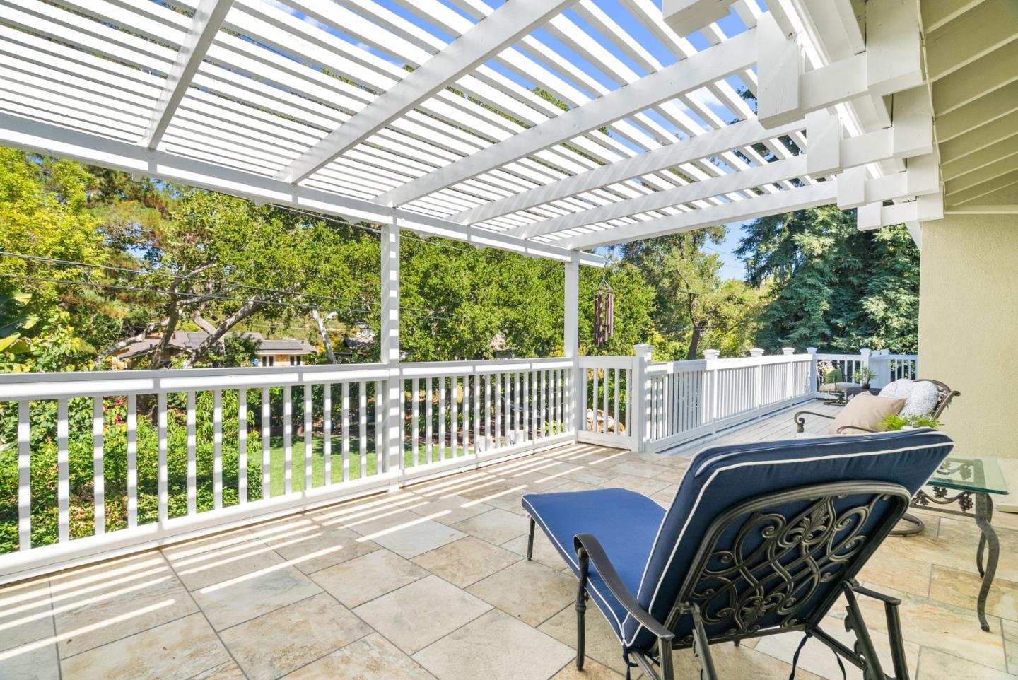 Detail Gallery Image 36 of 56 For 10500 Creston Dr, Los Altos,  CA 94024 - 4 Beds | 3/1 Baths