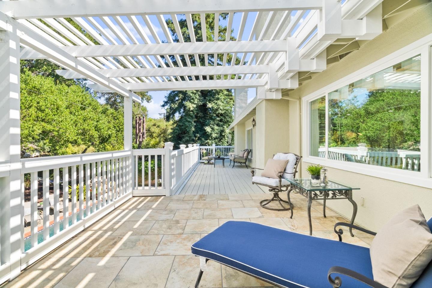 Detail Gallery Image 37 of 56 For 10500 Creston Dr, Los Altos,  CA 94024 - 4 Beds | 3/1 Baths