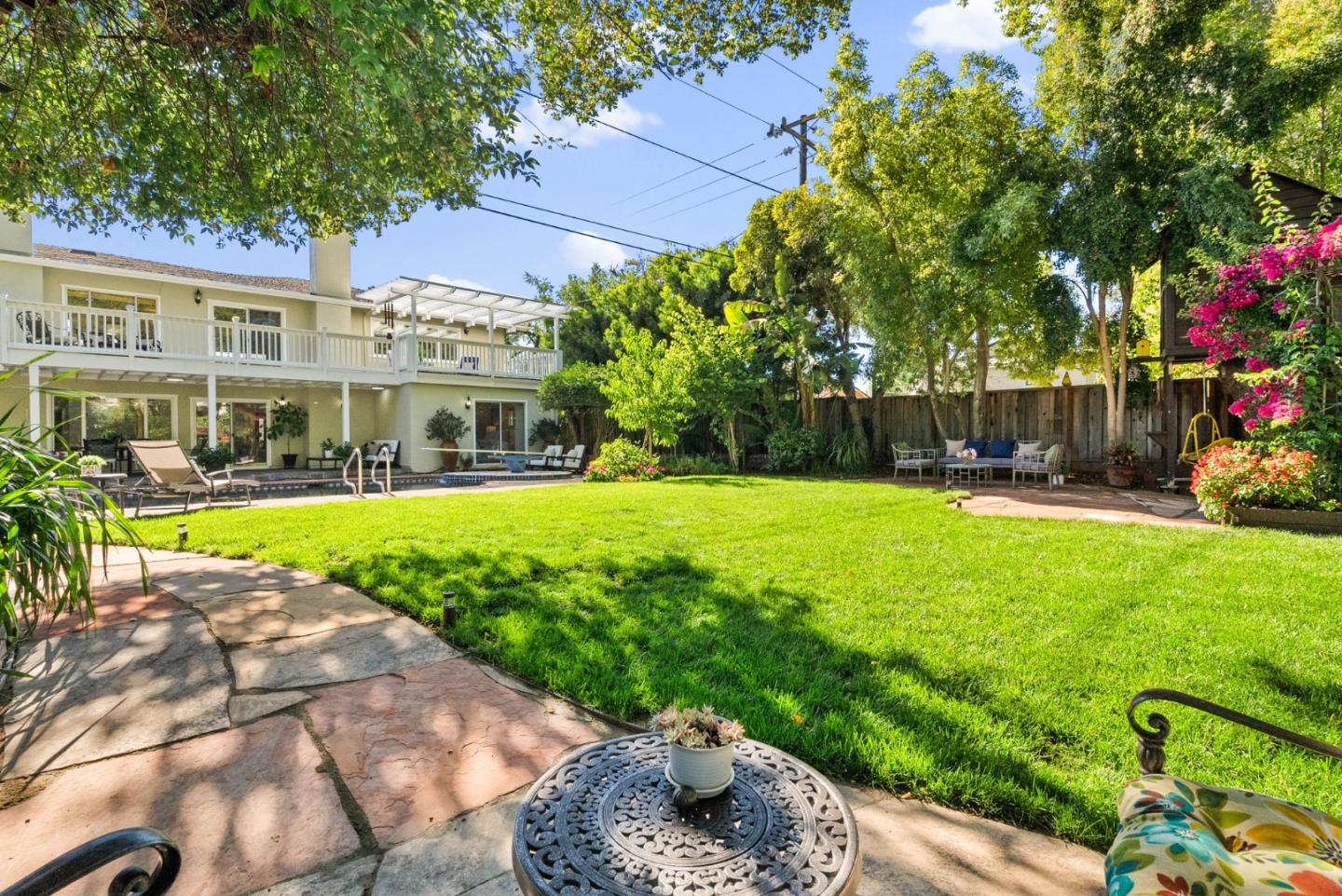 Detail Gallery Image 51 of 56 For 10500 Creston Dr, Los Altos,  CA 94024 - 4 Beds | 3/1 Baths