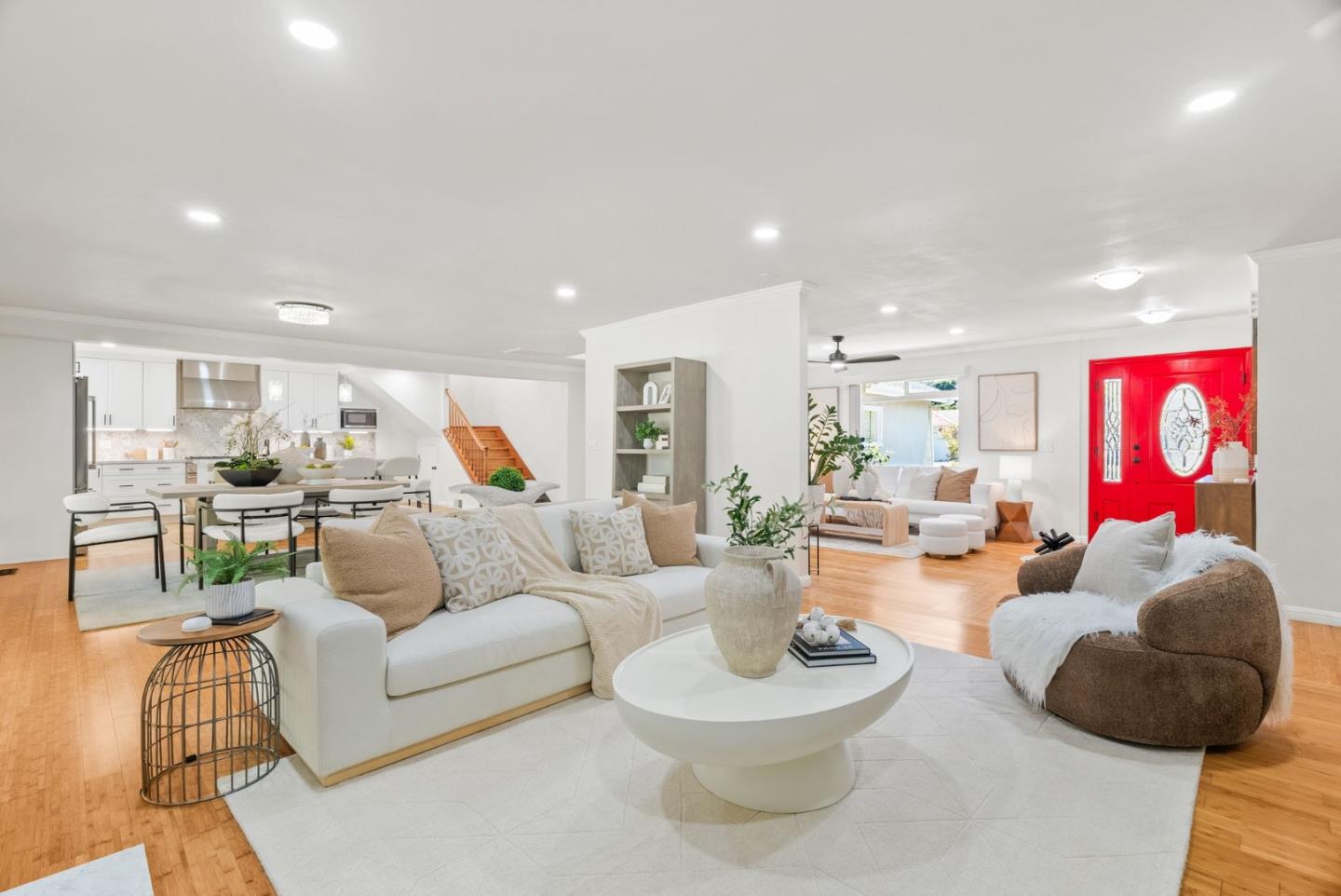 Detail Gallery Image 6 of 56 For 10500 Creston Dr, Los Altos,  CA 94024 - 4 Beds | 3/1 Baths