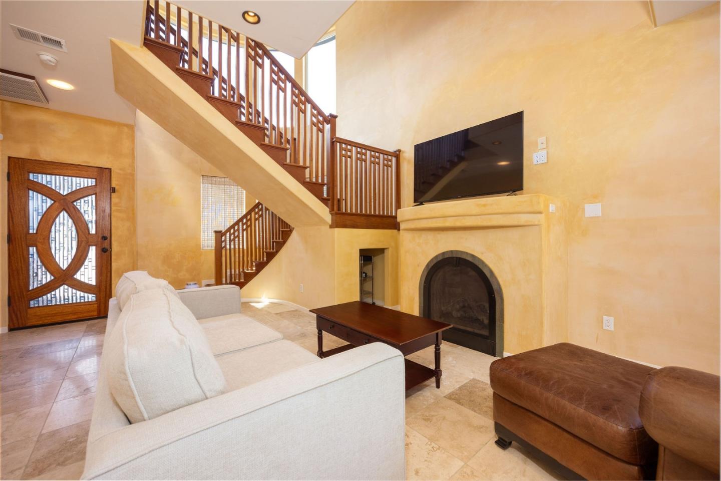 Detail Gallery Image 10 of 49 For 447 3rd St, Montara,  CA 94037 - 3 Beds | 2/1 Baths