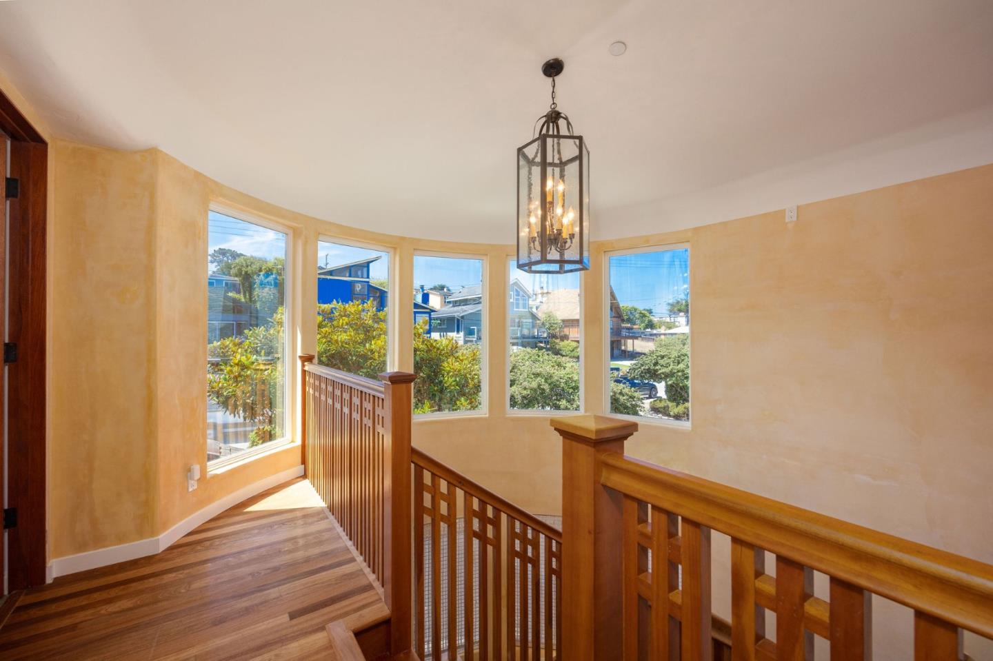 Detail Gallery Image 21 of 49 For 447 3rd St, Montara,  CA 94037 - 3 Beds | 2/1 Baths