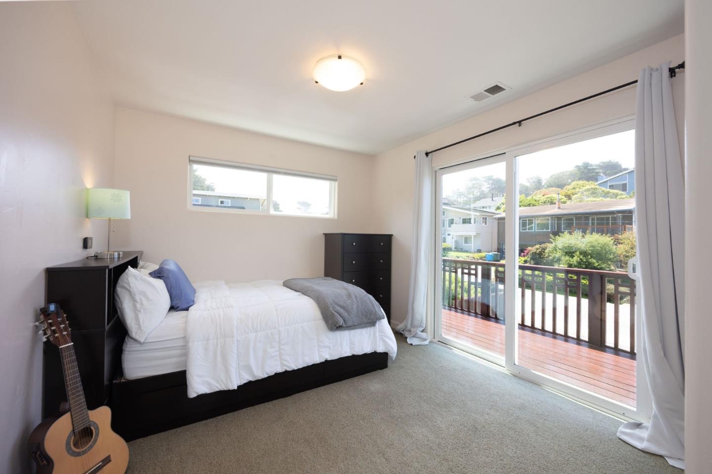 Detail Gallery Image 22 of 49 For 447 3rd St, Montara,  CA 94037 - 3 Beds | 2/1 Baths