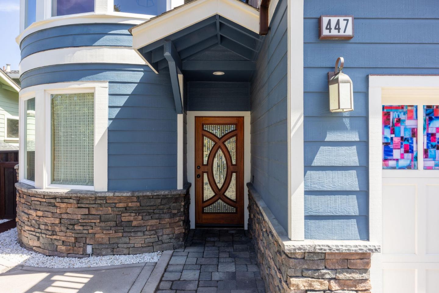 Detail Gallery Image 7 of 49 For 447 3rd St, Montara,  CA 94037 - 3 Beds | 2/1 Baths