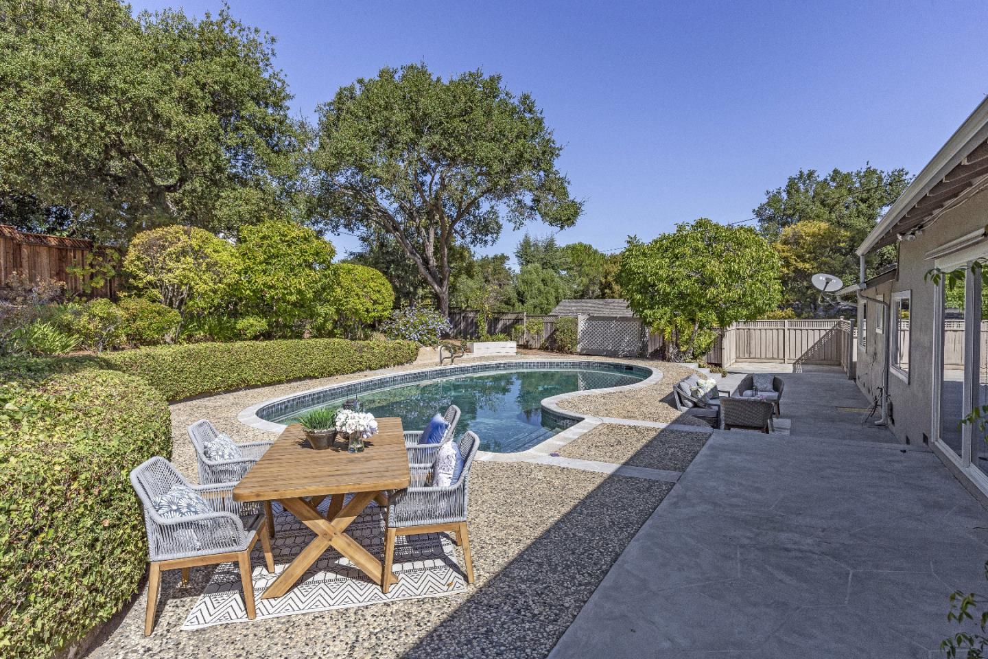 Detail Gallery Image 42 of 48 For 14231 Juniper Ln, Saratoga,  CA 95070 - 4 Beds | 3 Baths