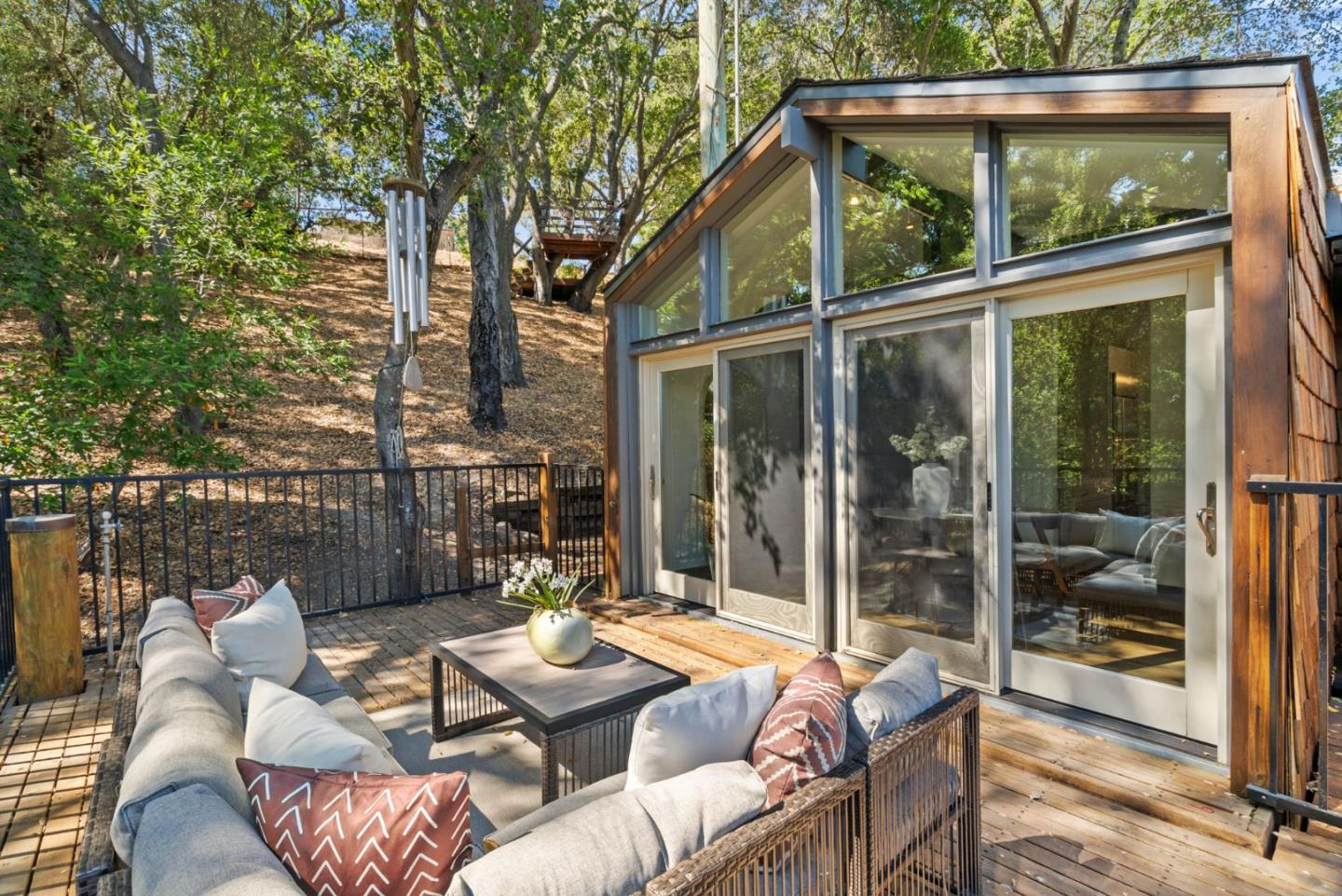 Detail Gallery Image 23 of 60 For 120 Pinta Ct, Los Gatos,  CA 95030 - 4 Beds | 2/1 Baths
